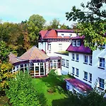 Parkhotel Diani Hotell 4*