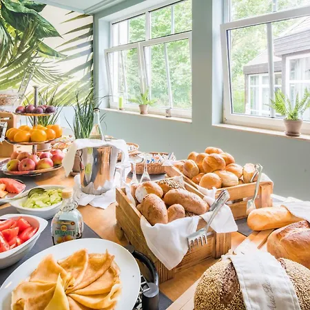 Parkhotel Diani מלון 4*