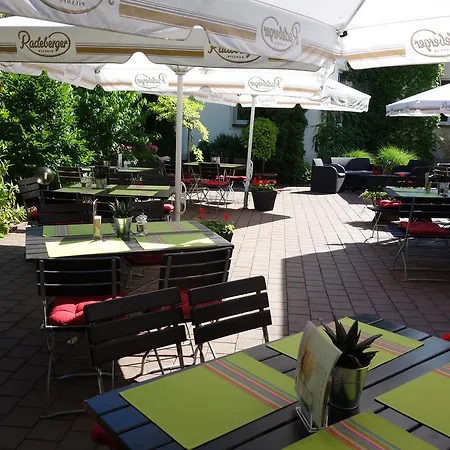 מלון Parkhotel Diani 4*