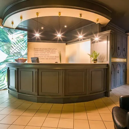 Hotel Parkhotel Diani 4*